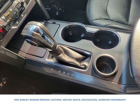 Used 2018 Ford Explorer XLT w/ Equipment Group 202A image 27