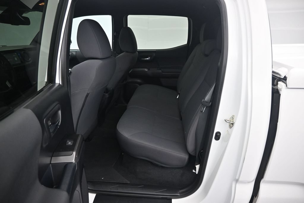 Used 2019 Toyota Tacoma TRD Sport RWD image 18