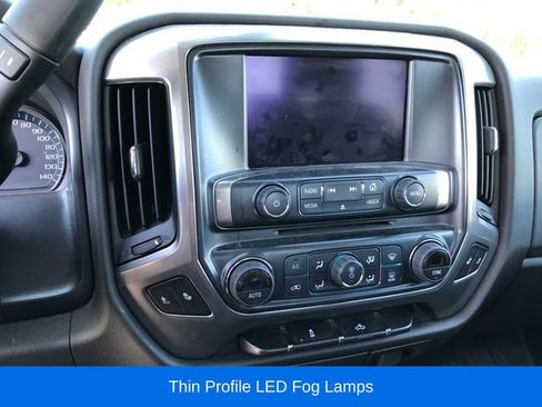 Used 2018 Chevrolet Silverado 1500 LT w/ All Star Edition AWD/4WD image 10