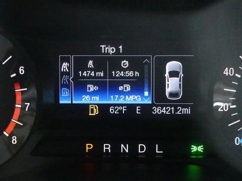 Used 2018 Ford Fusion SE image 32