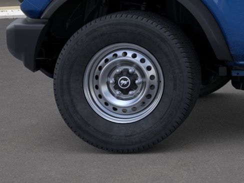 New 2025 Ford Bronco 4-Door AWD/4WD image 47