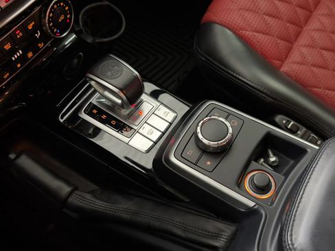 Used 2017 Mercedes-Benz G 63 AMG 4MATIC image 29