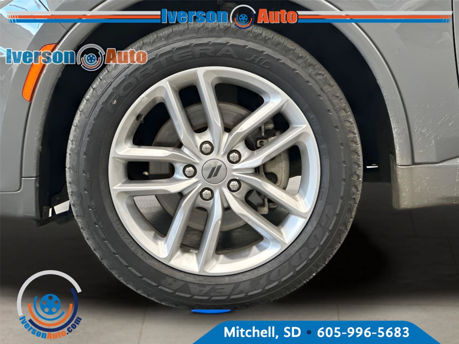 Used 2024 Dodge Durango GT AWD/4WD image 11