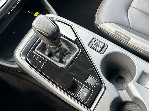 Certified 2025 Subaru Crosstrek 2.5i Limited w/ Crosstrek Mirror Package image 24