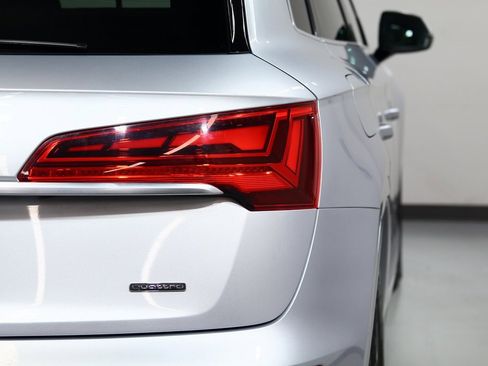 Used 2021 Audi Q5 2.0T Premium Plus w/ Premium Plus Package image 12