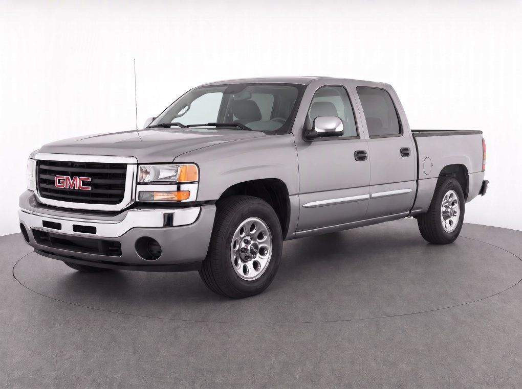 Used 2007 GMC Sierra 1500 SL w/ Chrome Exterior Package RWD image 2
