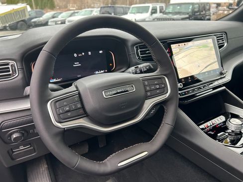 New 2026 Jeep Grand Wagoneer L Limited w/ Premium Group II AWD/4WD image 41