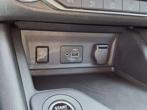 Used 2024 Nissan Sentra S FWD image 8