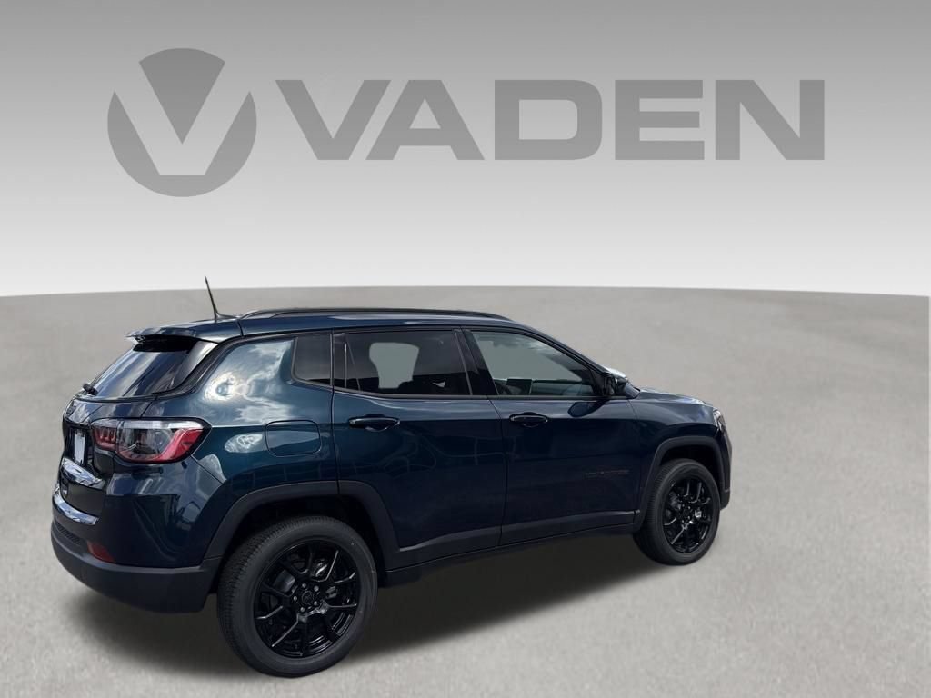 New 2026 Jeep Compass Latitude AWD/4WD image 9