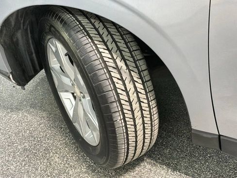Used 2015 Subaru Forester 2.5i Limited AWD/4WD image 32