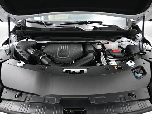 Used 2025 Buick Enclave Preferred w/ Power Package image 40