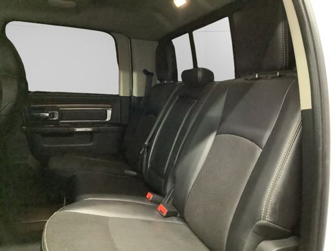 Used 2017 RAM 2500 Laramie image 13