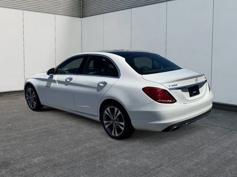 Used 2018 Mercedes-Benz C 300 4MATIC Sedan image 3