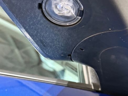 Used 2021 Ford Explorer Limited w/ Equipment Group 301A image 15