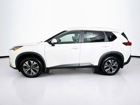 Certified 2023 Nissan Rogue SV w/ SV Premium B Package image 8