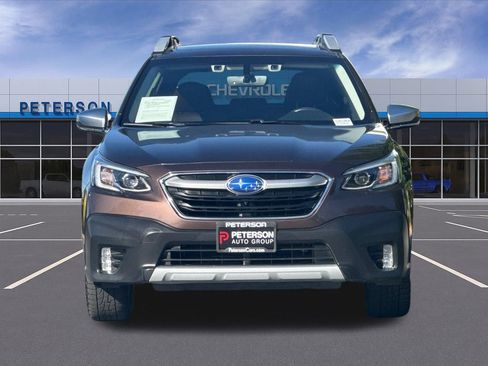 Used 2021 Subaru Outback Touring AWD/4WD image 9