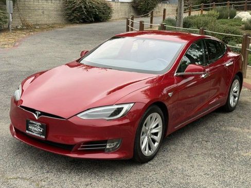Used 2017 Tesla Model S 90D AWD/4WD image 1