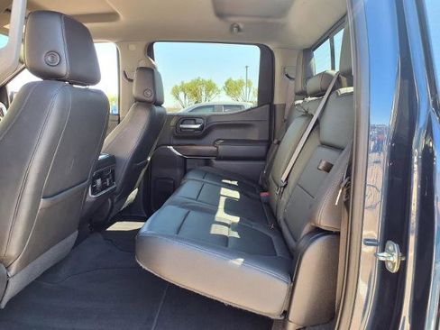 Used 2019 GMC Sierra 1500 SLT image 19