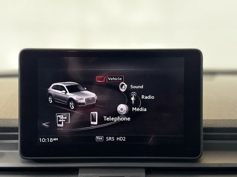 Used 2018 Audi Q5 2.0T Premium Plus w/ Premium Plus Package image 18