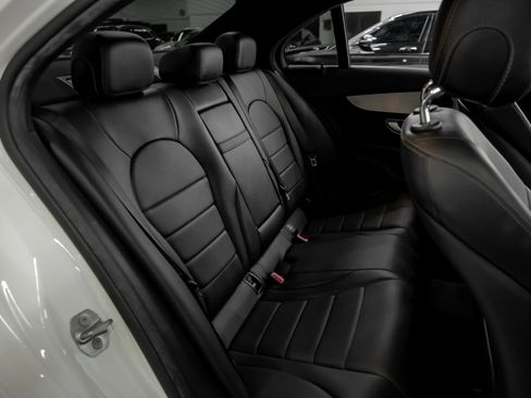 Used 2018 Mercedes-Benz C 300 Sedan image 34
