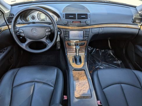Used 2008 Mercedes-Benz E 350 Sedan image 21