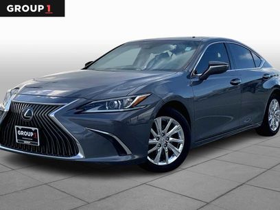 Used 2019 Lexus ES 350 w/ Premium Package