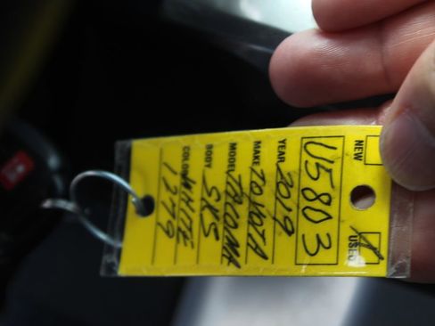 Used 2019 Toyota Tacoma SR5 image 36