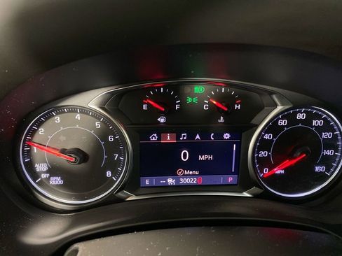 Used 2023 GMC Terrain SLE w/ Driver Convenience Package image 15