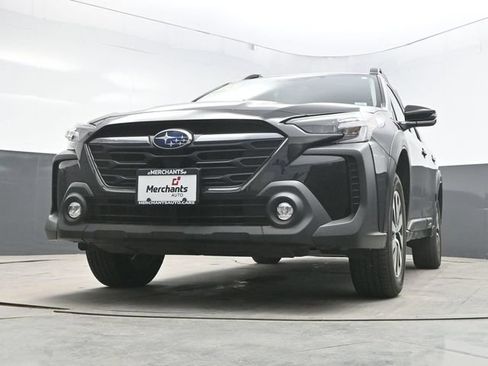 Used 2023 Subaru Outback Premium AWD/4WD image 42