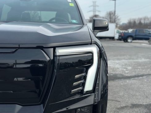 New 2026 GMC Sierra EV Elevation AWD/4WD image 28