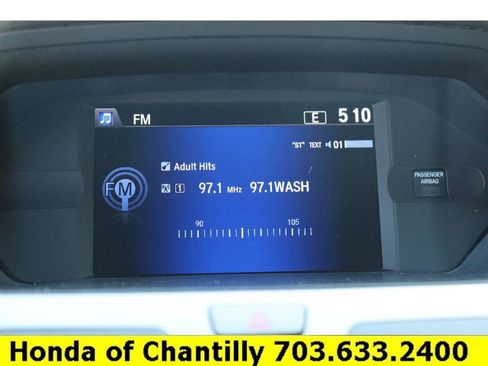 Used 2016 Honda Odyssey SE image 16