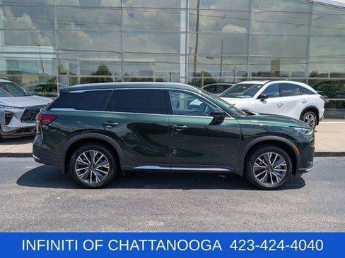 Certified 2026 INFINITI QX60 Luxe w/ Cargo Package FWD image 8