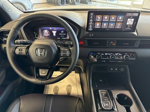 New 2026 Honda Pilot Black Edition image 11