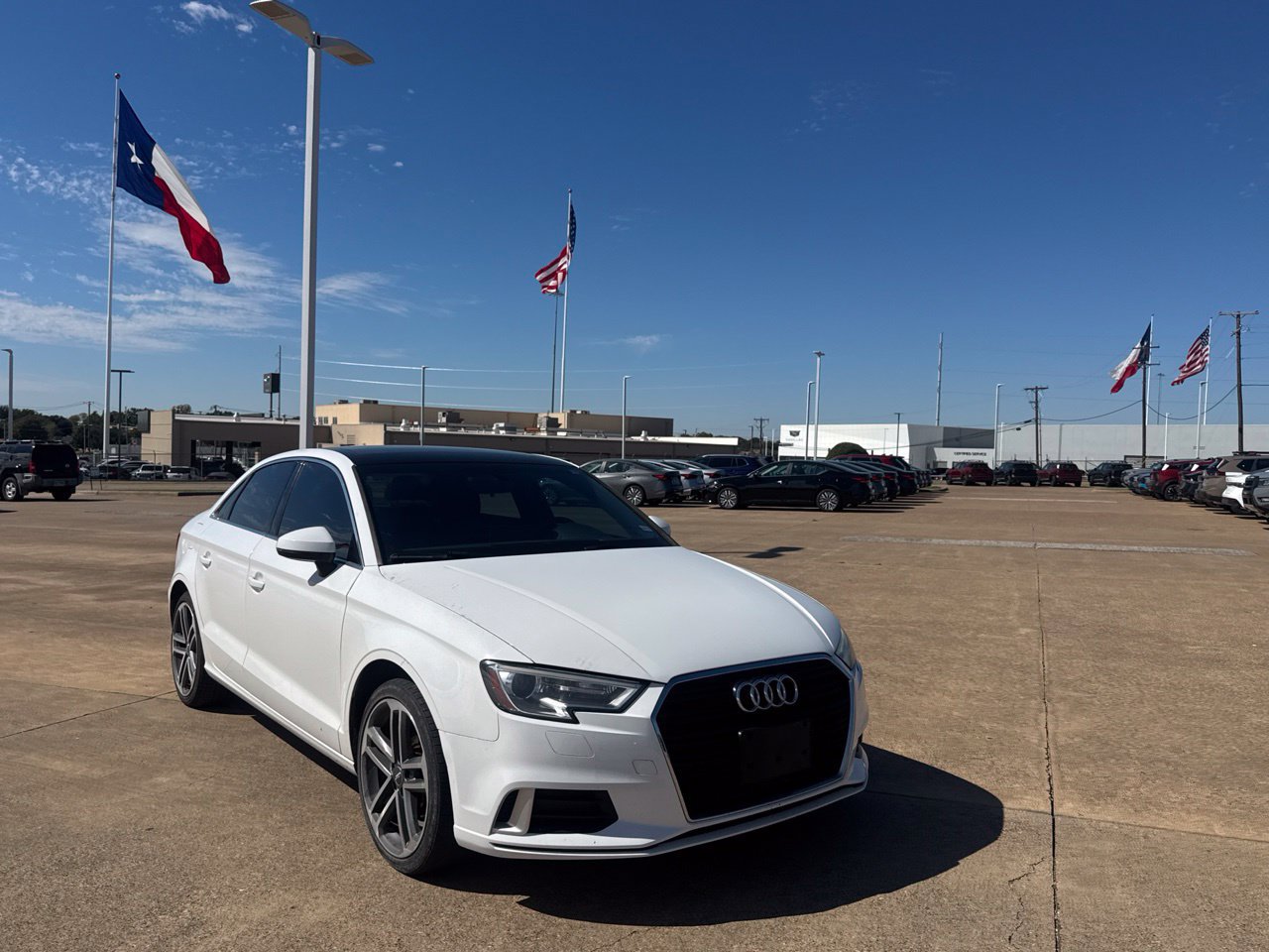 Used 2019 Audi A3 2.0T Premium w/ Convenience Package FWD image 2