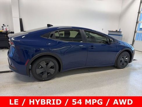 New 2026 Toyota Prius LE image 2