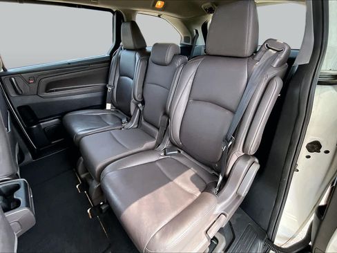 Used 2018 Honda Odyssey Elite image 21