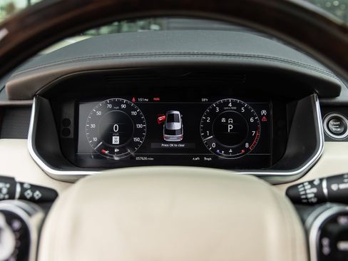 Used 2021 Land Rover Range Rover Westminster Edition image 22