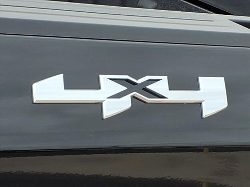 New 2026 GMC Sierra 1500 Elevation image 12