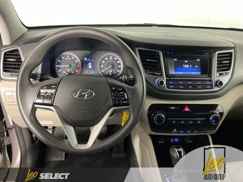 Used 2017 Hyundai Tucson SE w/ SE Popular Package 02 FWD image 15