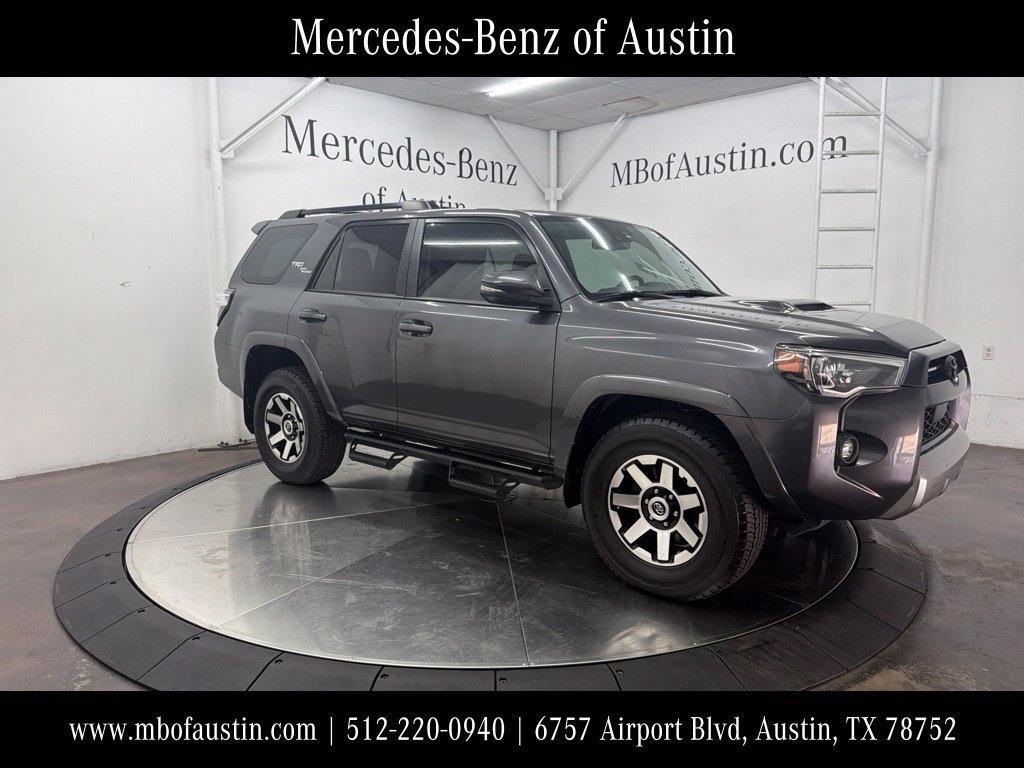 Used 2021 Toyota 4Runner TRD Off-Road Premium w/ Moonroof Package AWD/4WD image 1