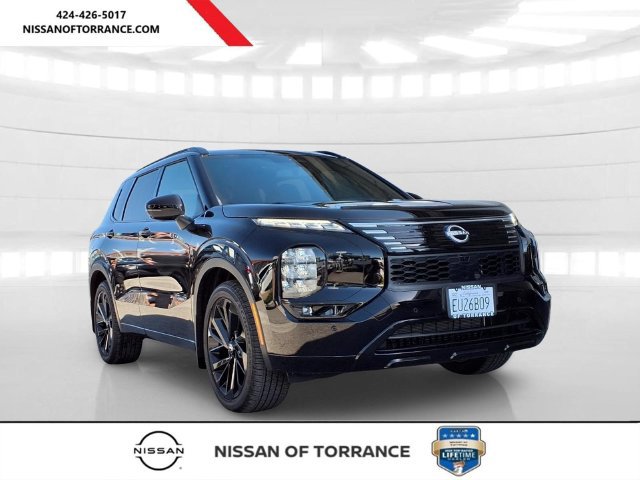 Used 2026 Nissan Rogue Platinum AWD/4WD image 1