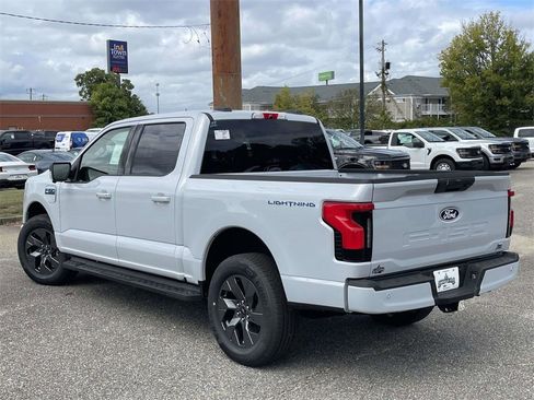 New 2025 Ford F150 Lightning Flash image 5