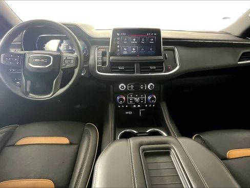 Certified 2024 GMC Yukon XL AT4 w/ Technology Package AWD/4WD image 15