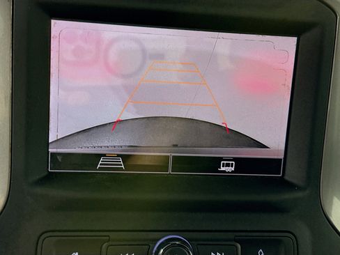 Used 2023 Chevrolet Silverado 1500 Custom image 18