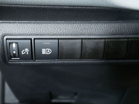 Used 2025 Toyota Corolla SE w/ Convenience Package FWD image 24