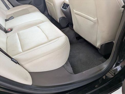 Used 2024 Chevrolet Malibu LT FWD image 18