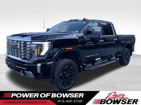 Used 2024 GMC Sierra 2500 Denali w/ Denali Reserve Package AWD/4WD image 1