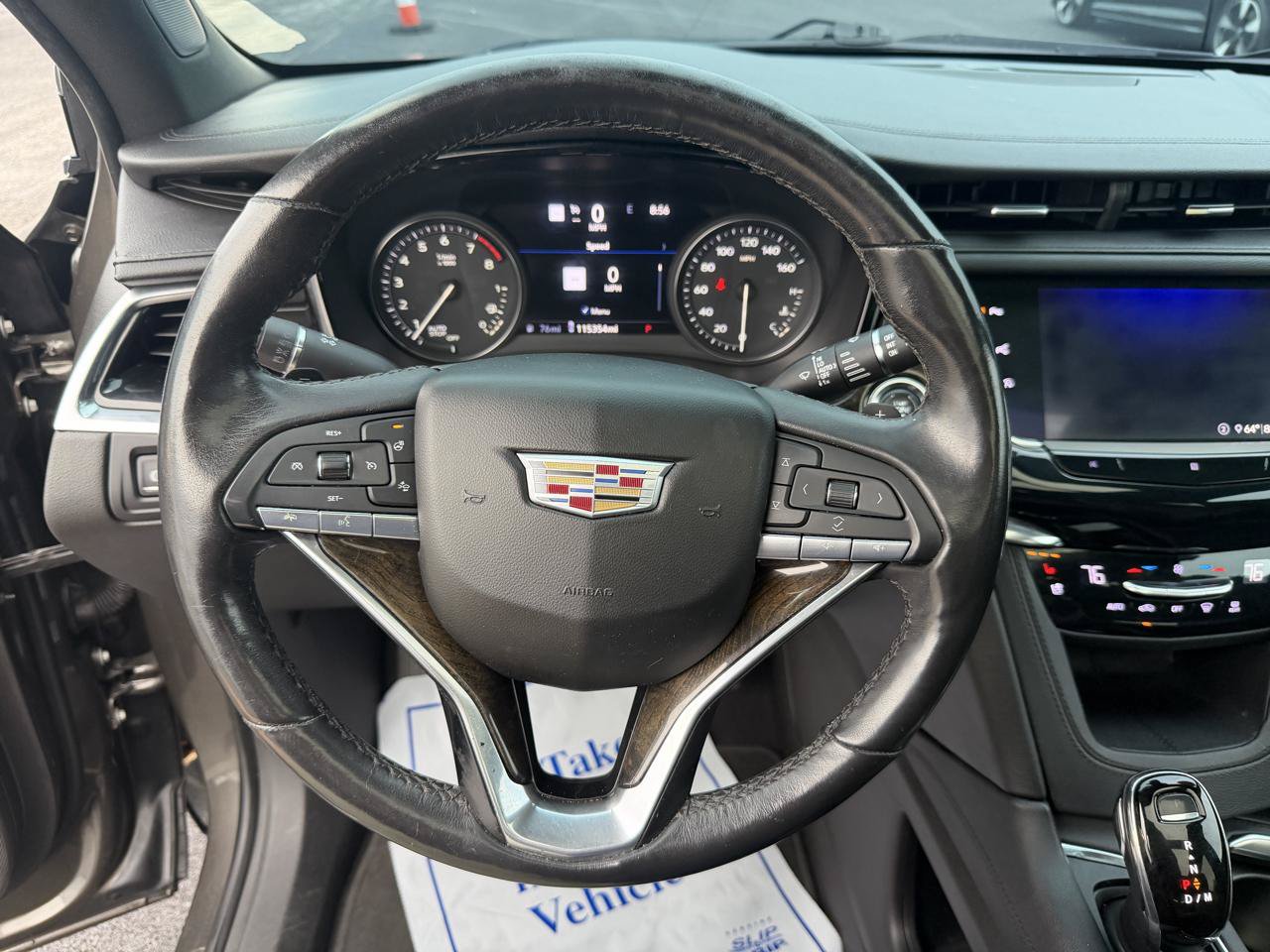 Used 2020 Cadillac XT6 Premium Luxury FWD image 33