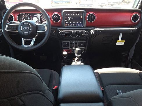 Used 2023 Jeep Gladiator Rubicon w/ Trailer Tow Package image 11