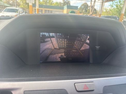 Used 2013 Honda Odyssey LX image 13